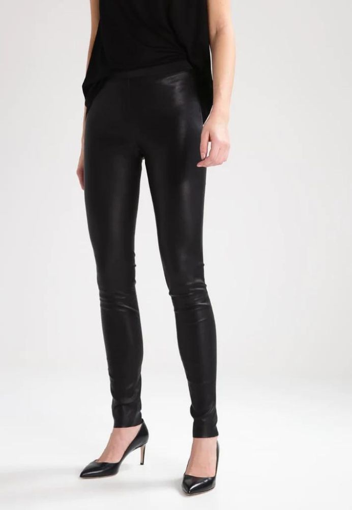 WOMEN STRETCH LEATHER PANTS