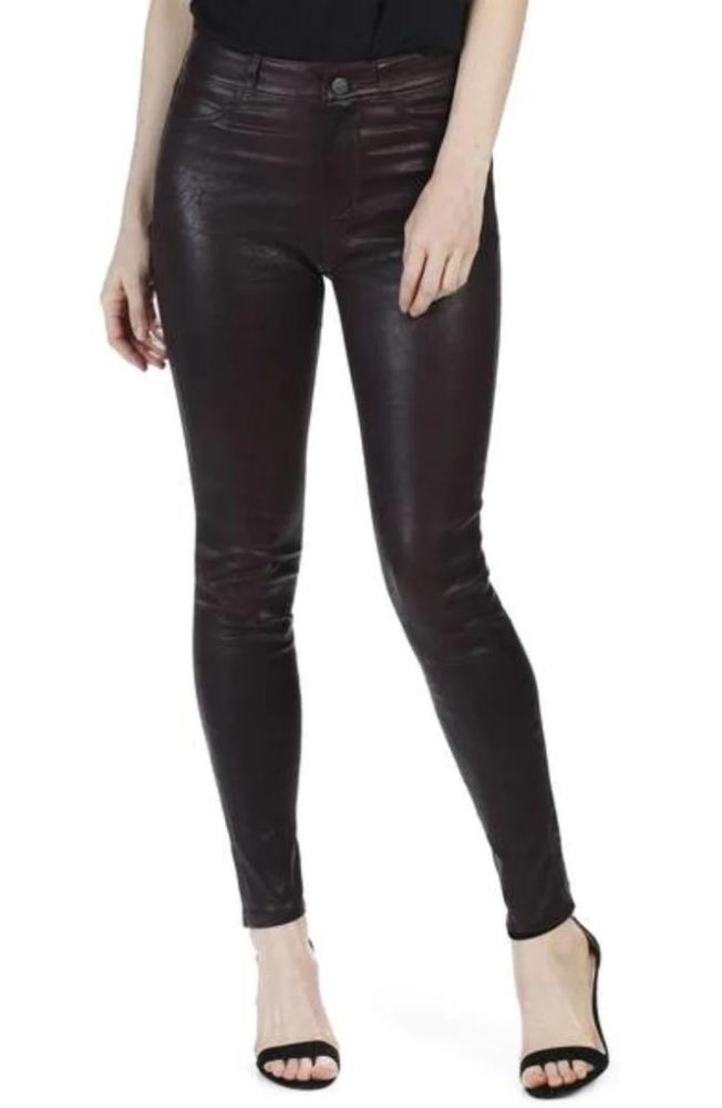 GLOSSY LEATHER PANTS