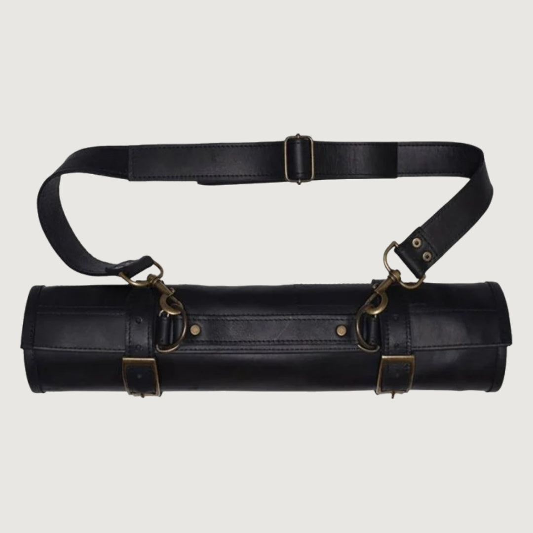 Black Knife Roll