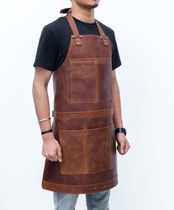 BROWN LEATHER APRON